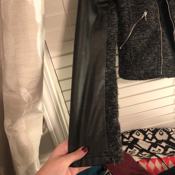 Windsor Leather and Twill Jacket - Picture 3 of 5